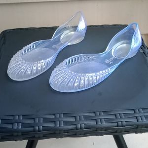 Clear jelly flats